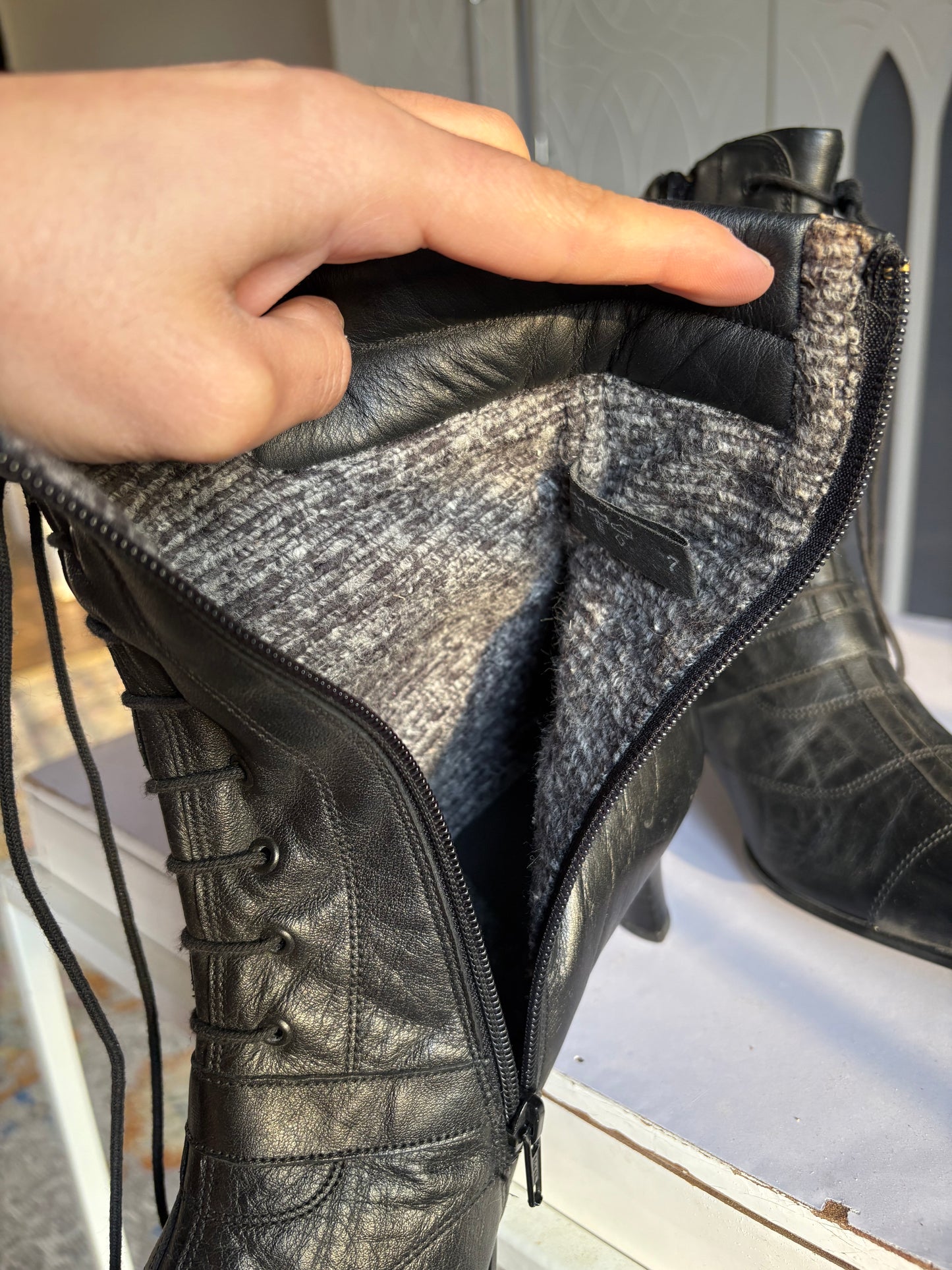 vintage leather lace up pointy boots