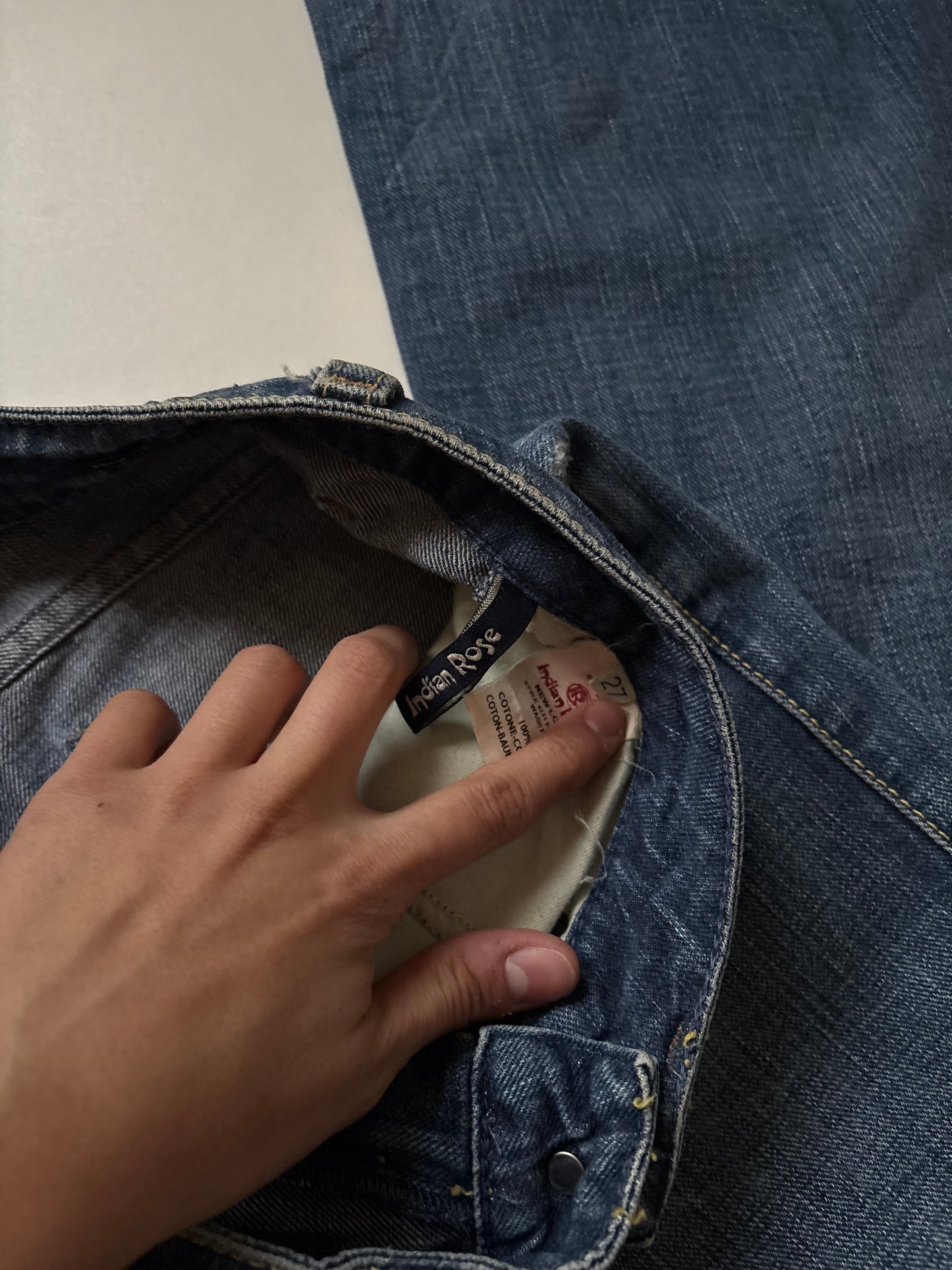 2000s low waist jeans
