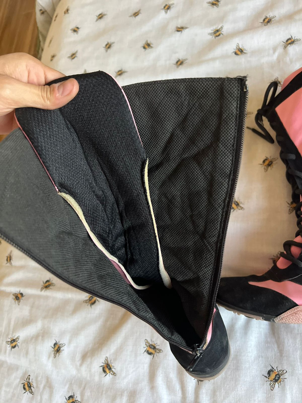 Pink boxing tie up shoes