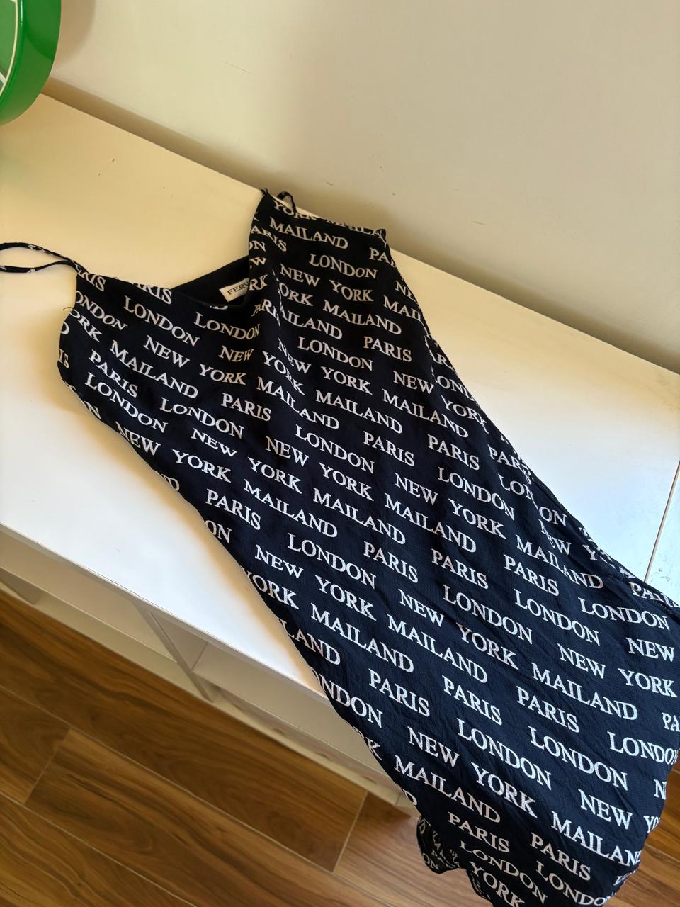 2000s Fervente graphic mesh mid dress