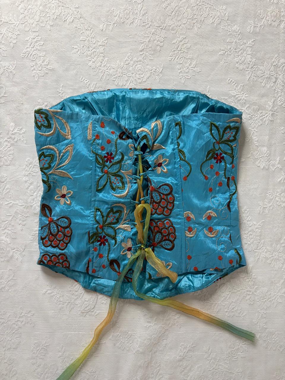 2000s floral embroidered corset