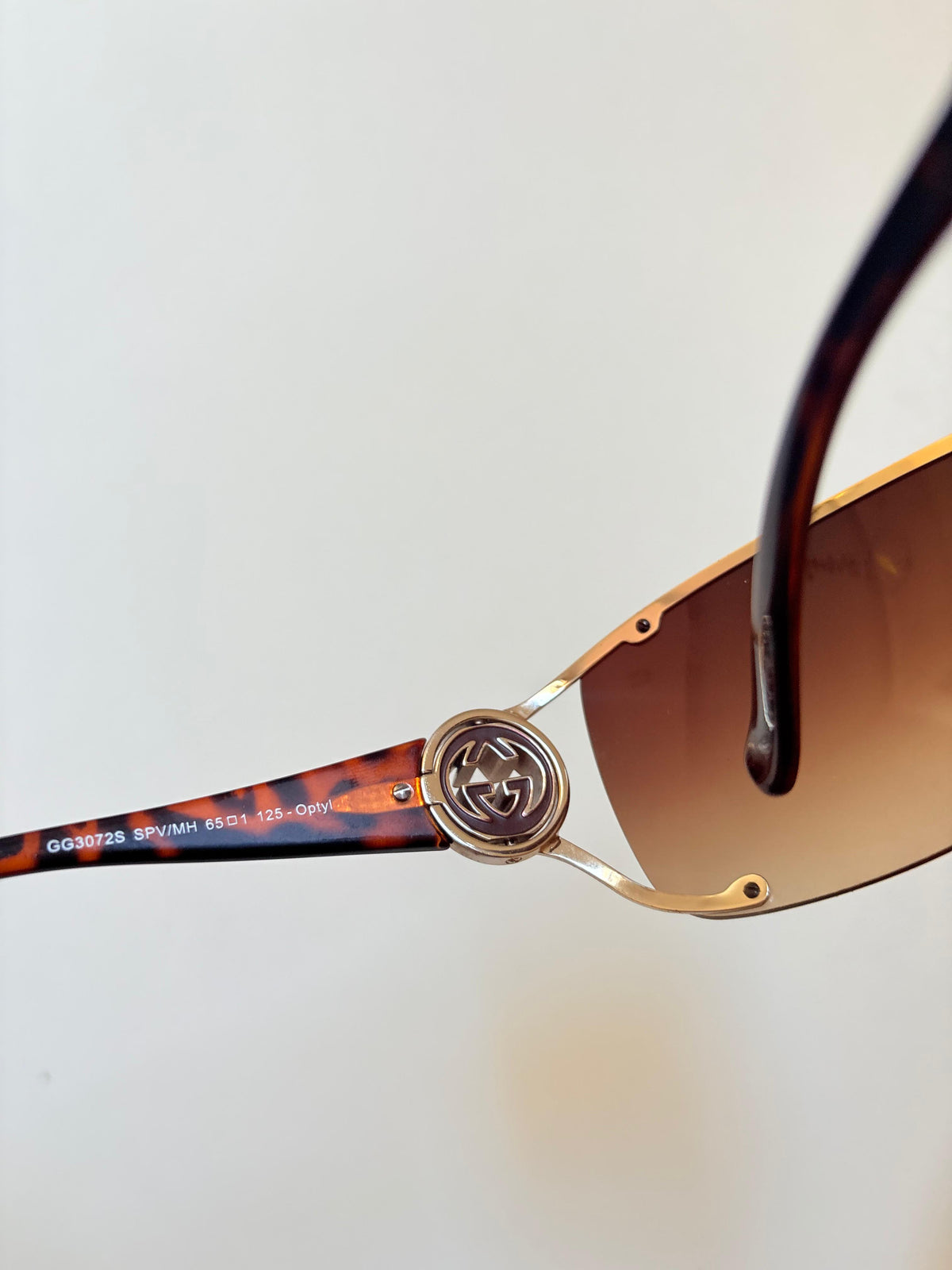 Gucci sunglasses