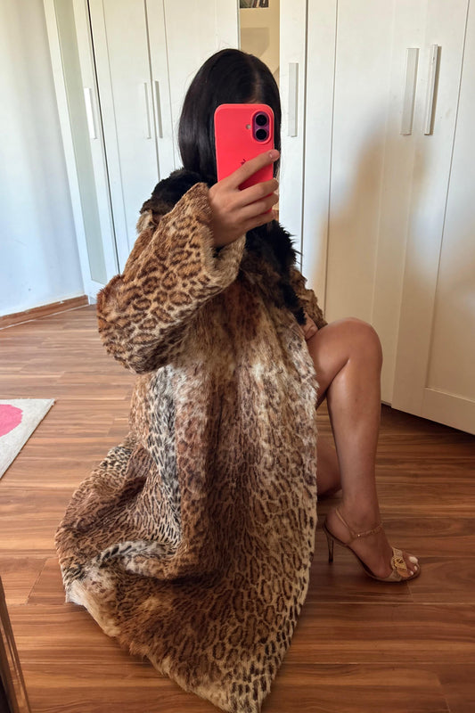 Vintage leopard fur coat