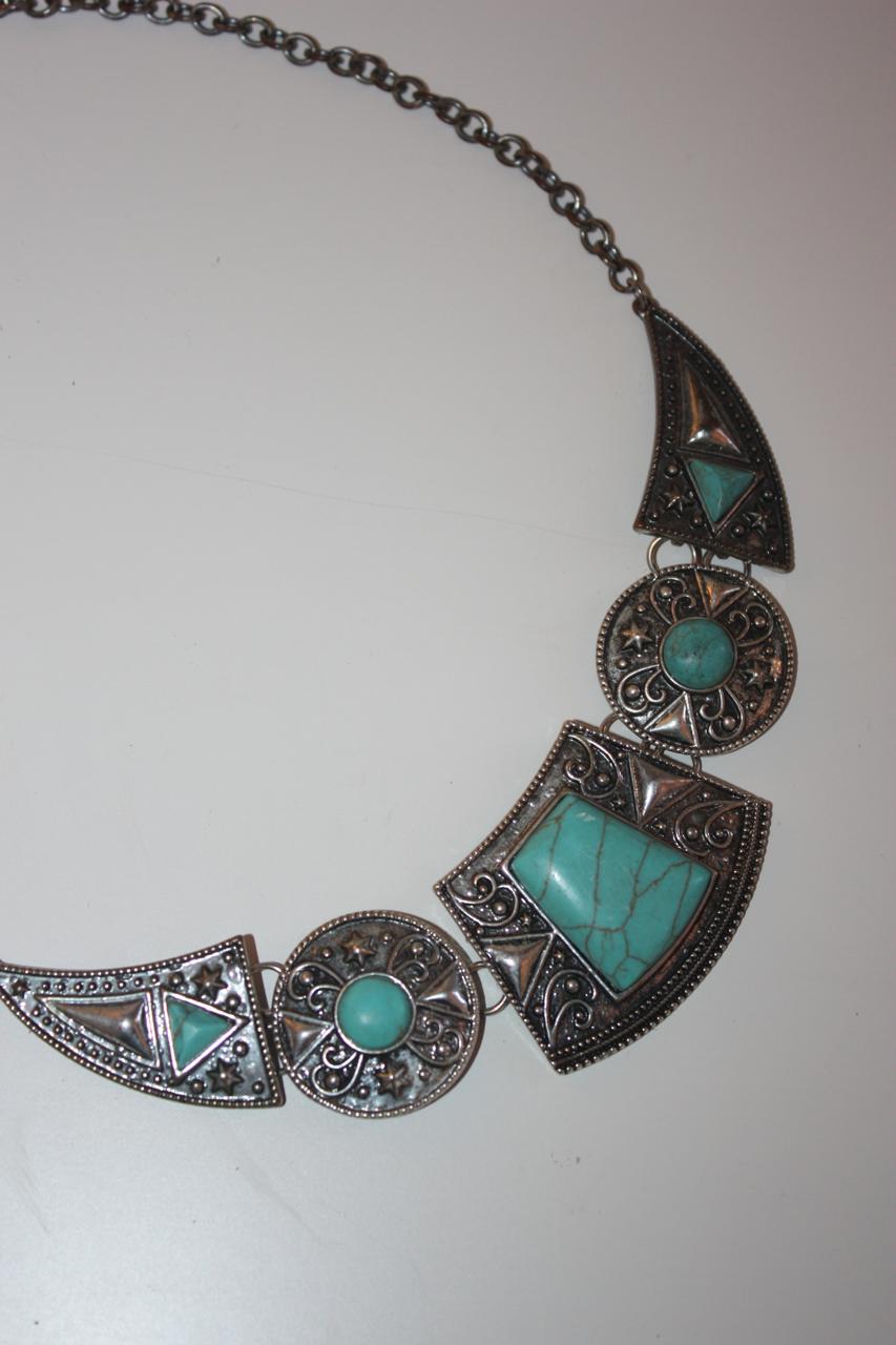 Turquoise silver collar necklace