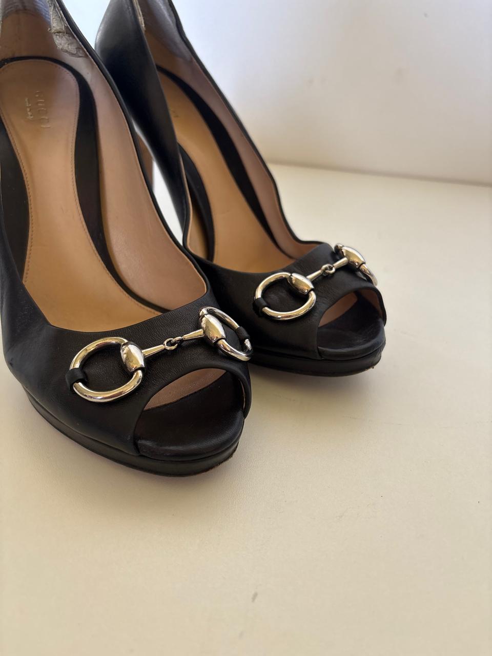 Gucci leather horsebit pumps