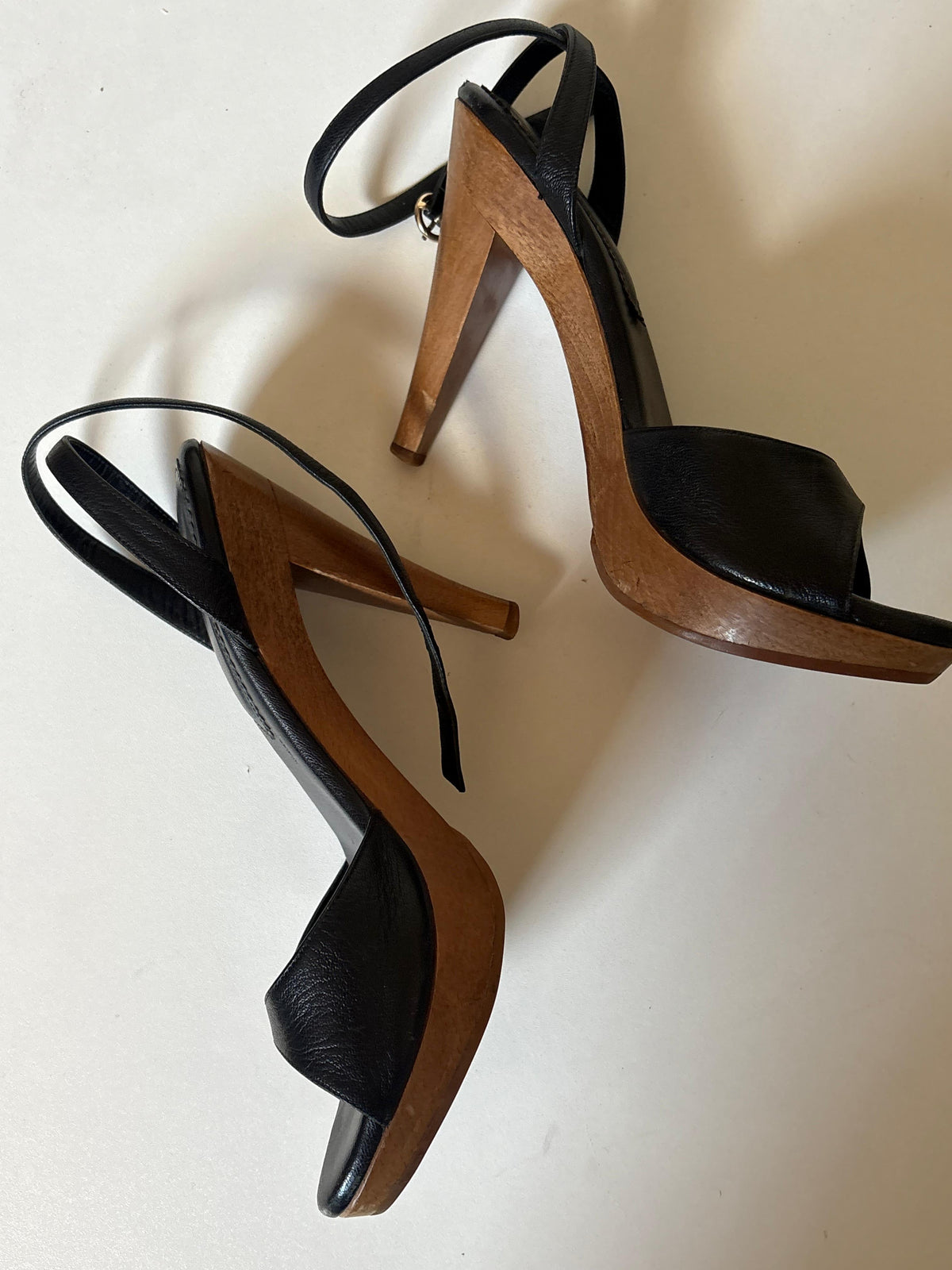 Vintage Yves Saint Laurent leather slingbacks