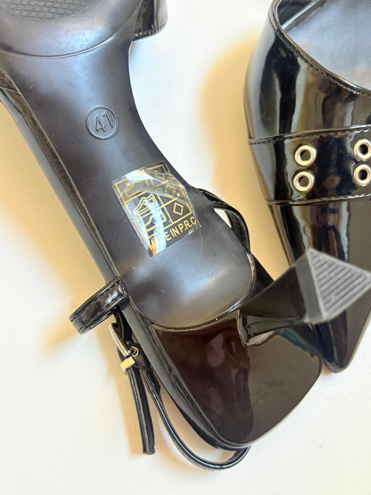 Stephan Paris patent leather heels