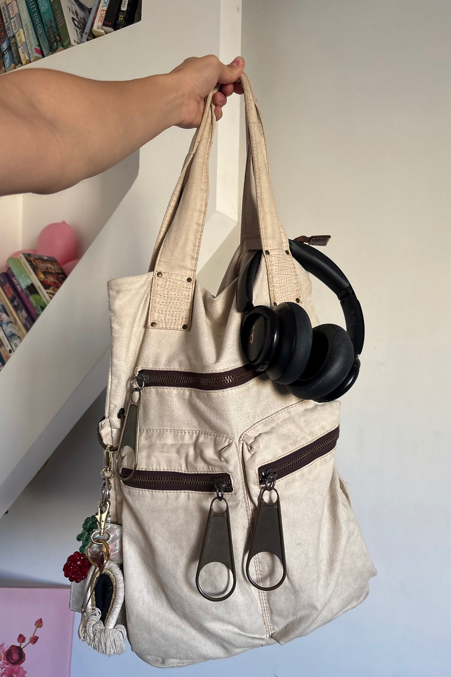 Suede big zippers shoulder/hand bagg
