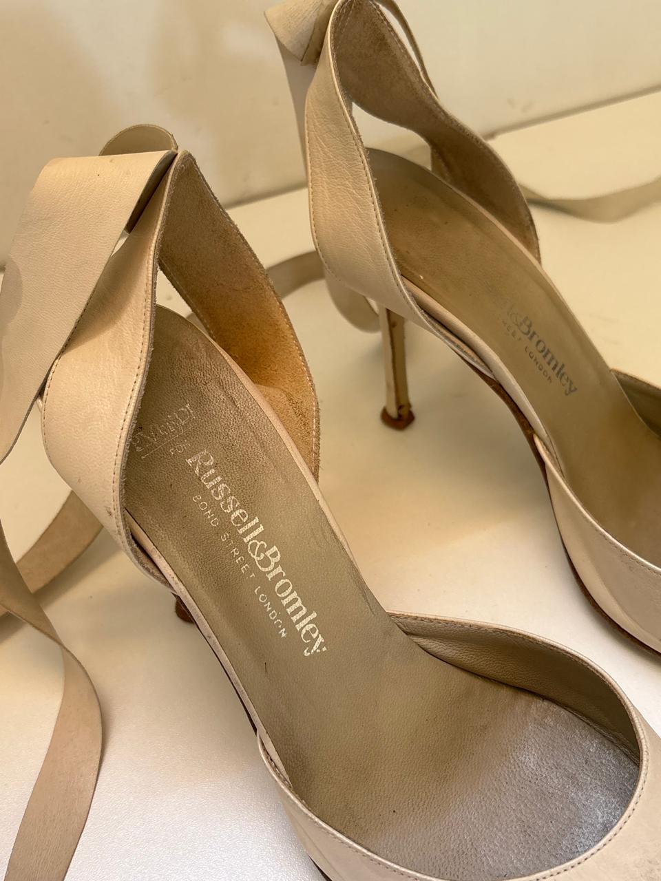 Russell & Bromley pointy cream leather ankle wrap ties pumps