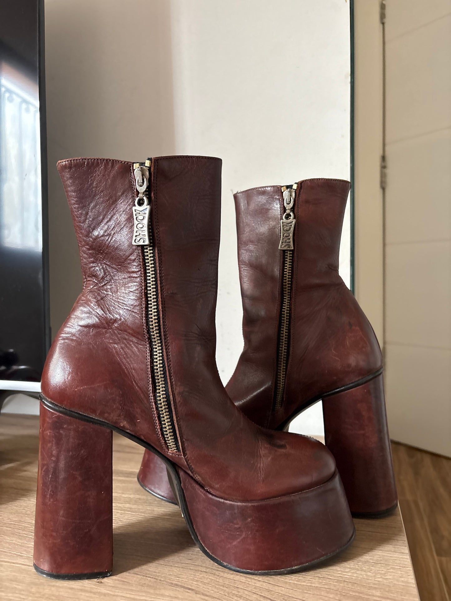 Shock vintage rare leather platform boots