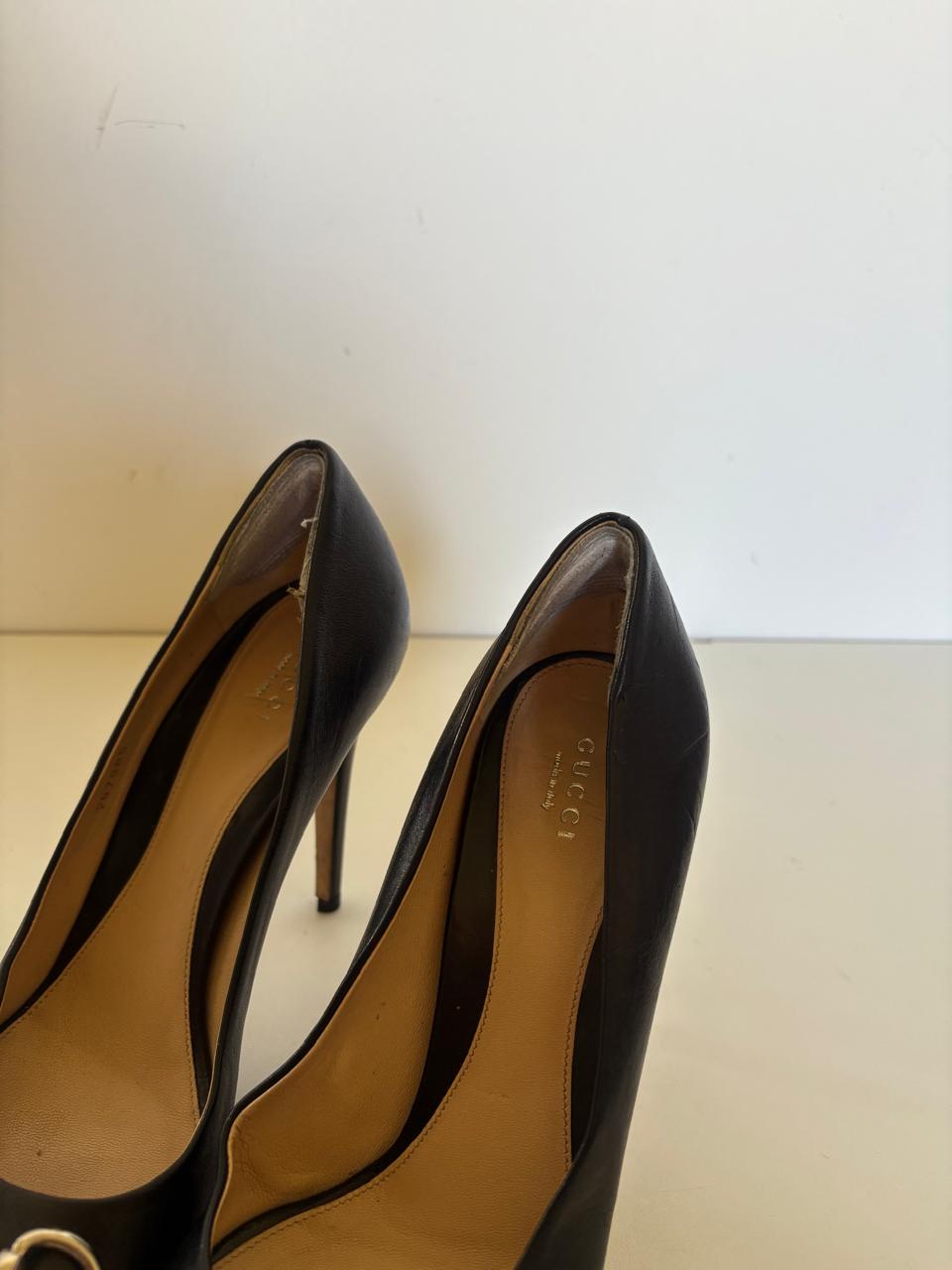 Gucci leather horsebit pumps
