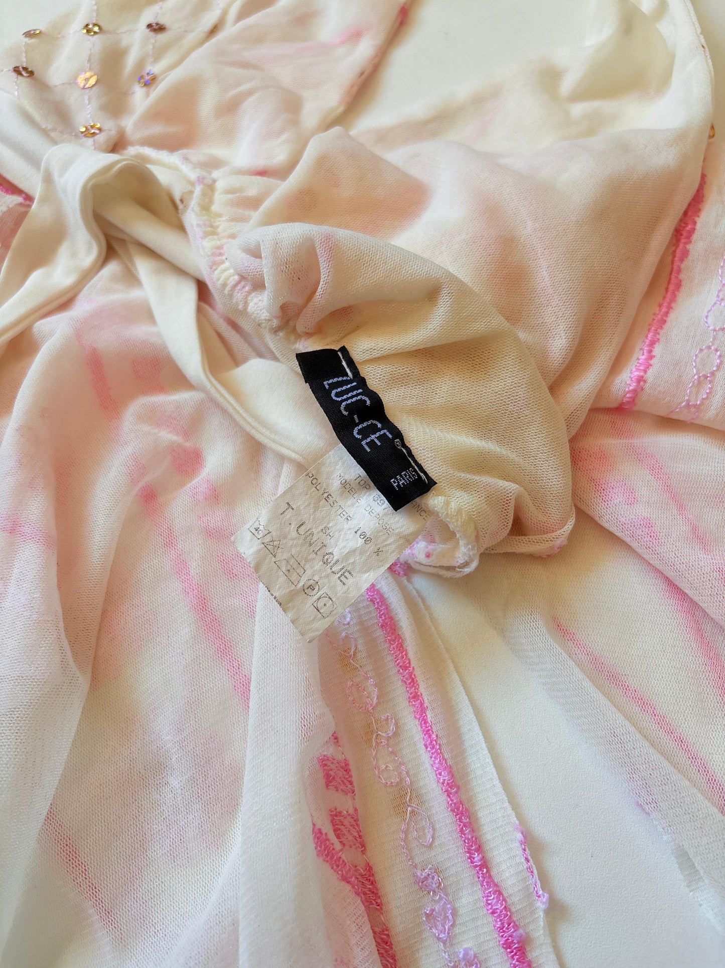 2000s embroidery hallter backless top
