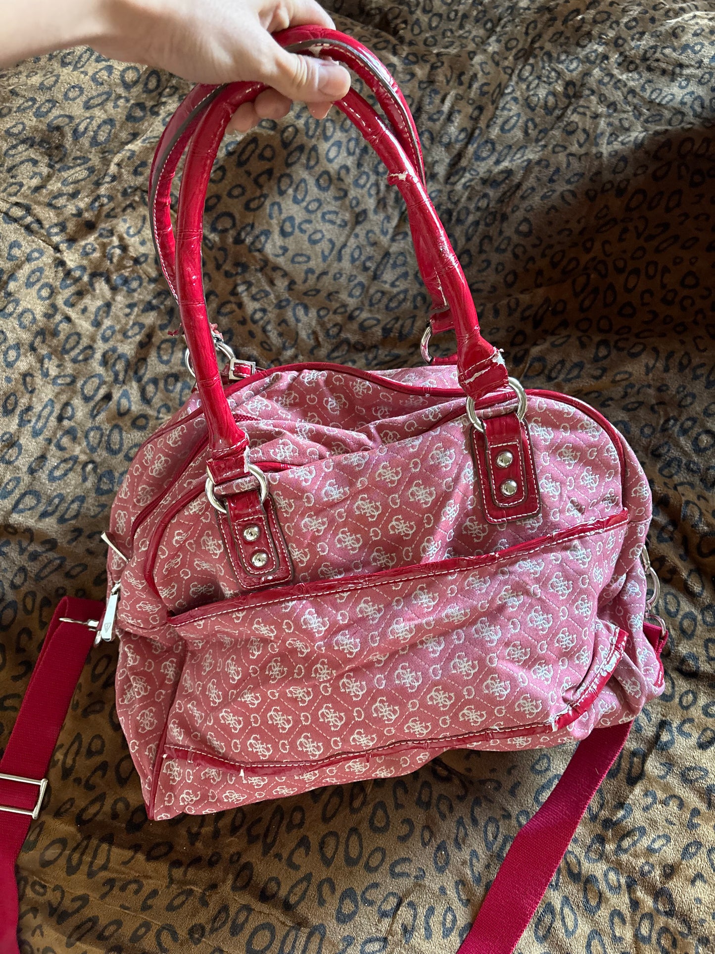 2000s big Guess bag
