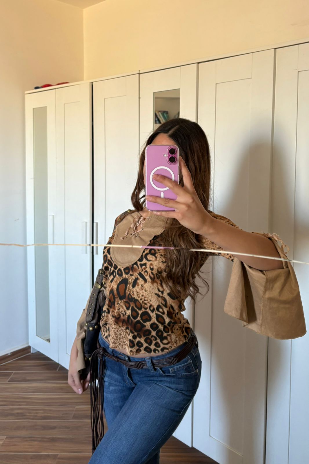 2000s leopard suede sleeves top