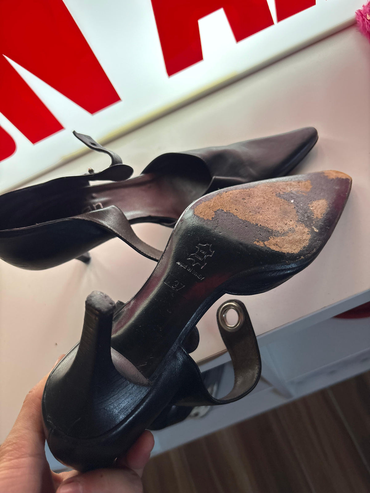 Leather pointy heels