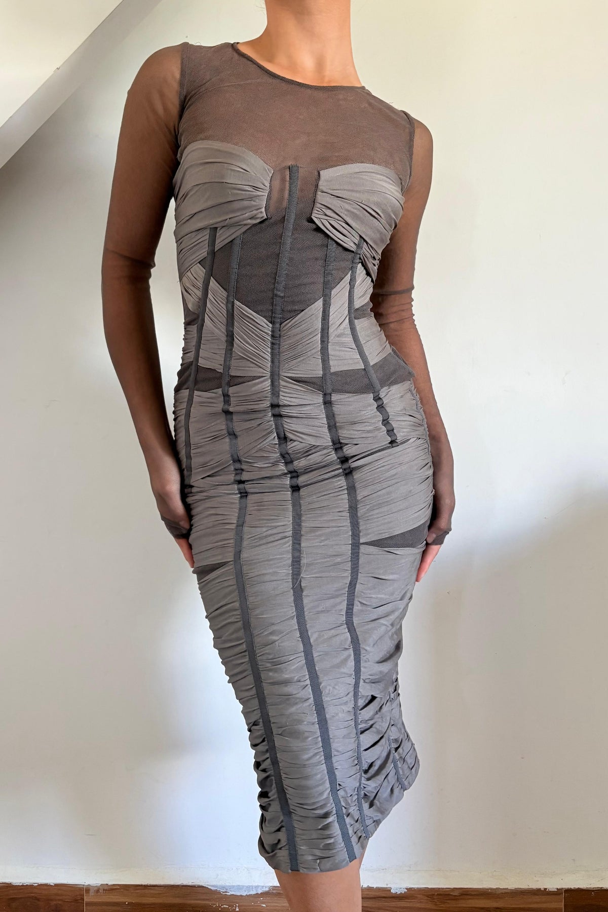 Dolce & Gabbana SS2007 runaway corset dress