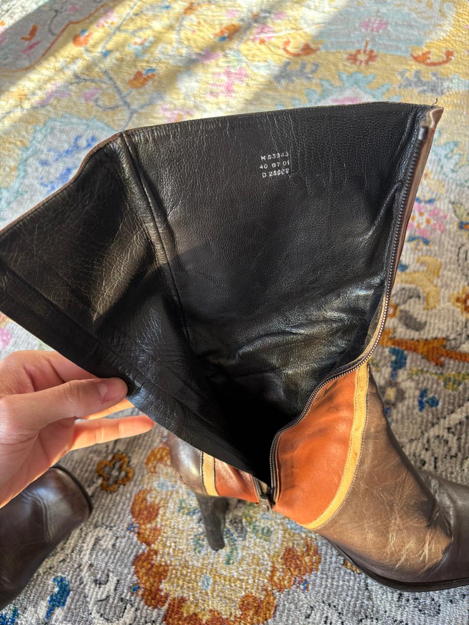 Vintage 2000s leather square toe heeled boots