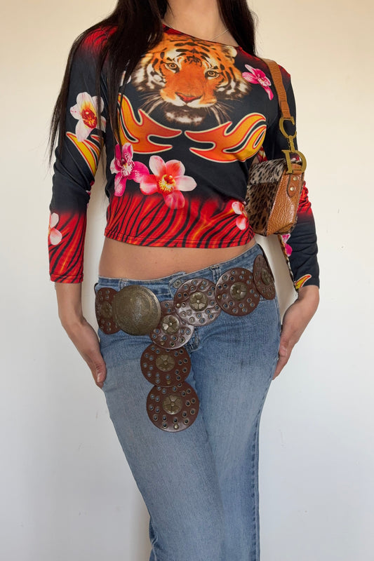 Graphic 2000s top