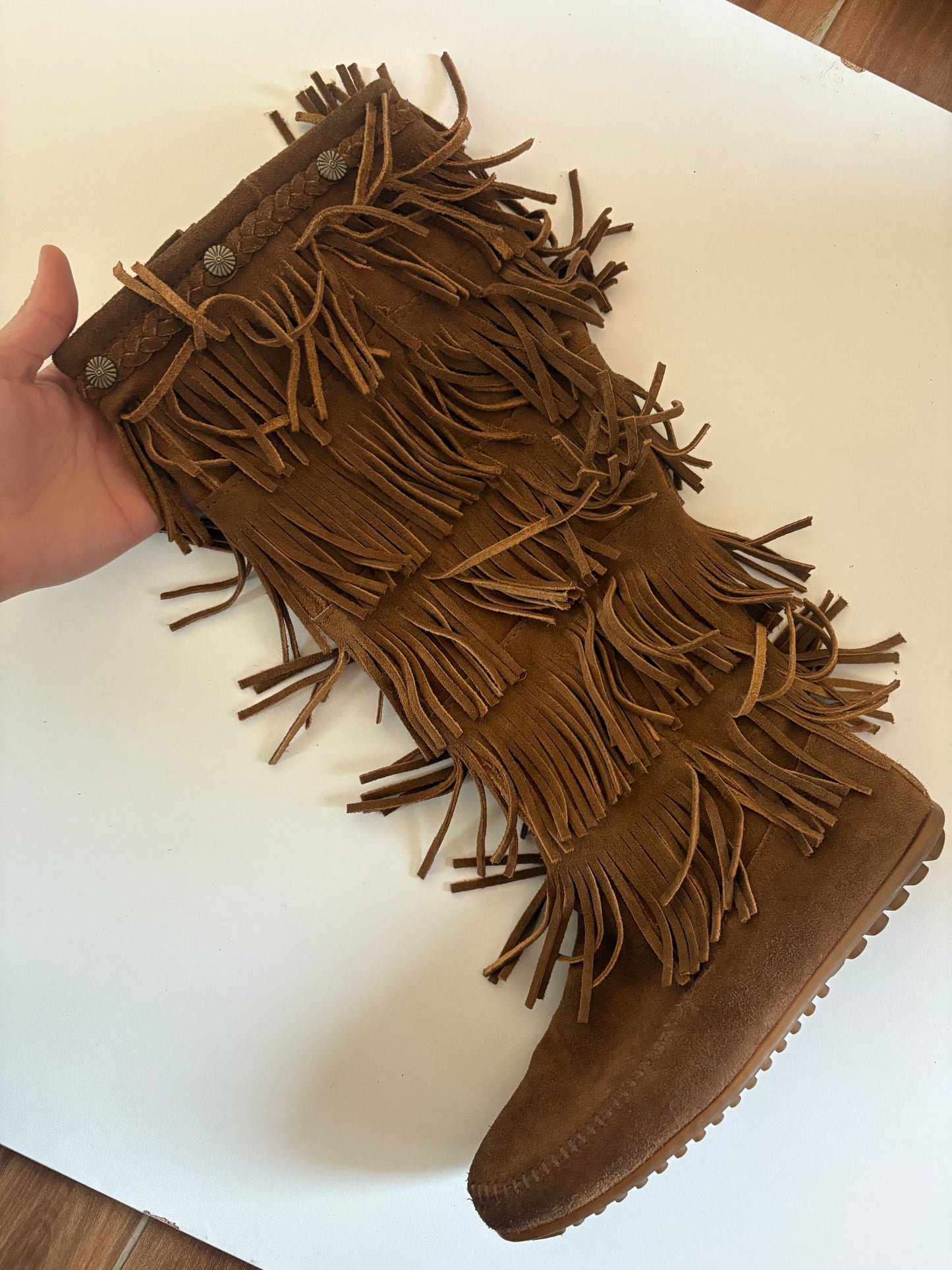 Suede fringed boots
