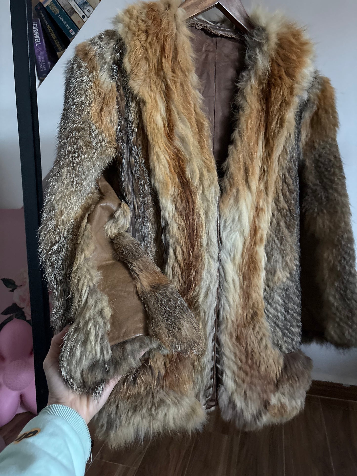 Real fur coat with no buttons