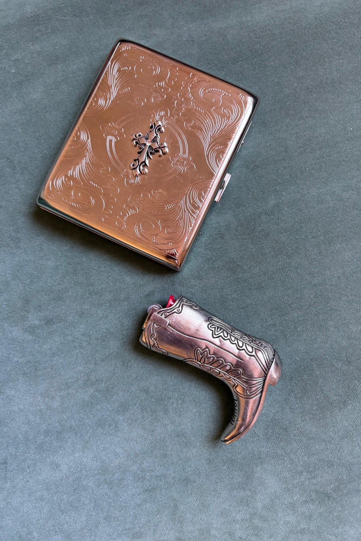 Vintage 90s cowboy silver lighter case
