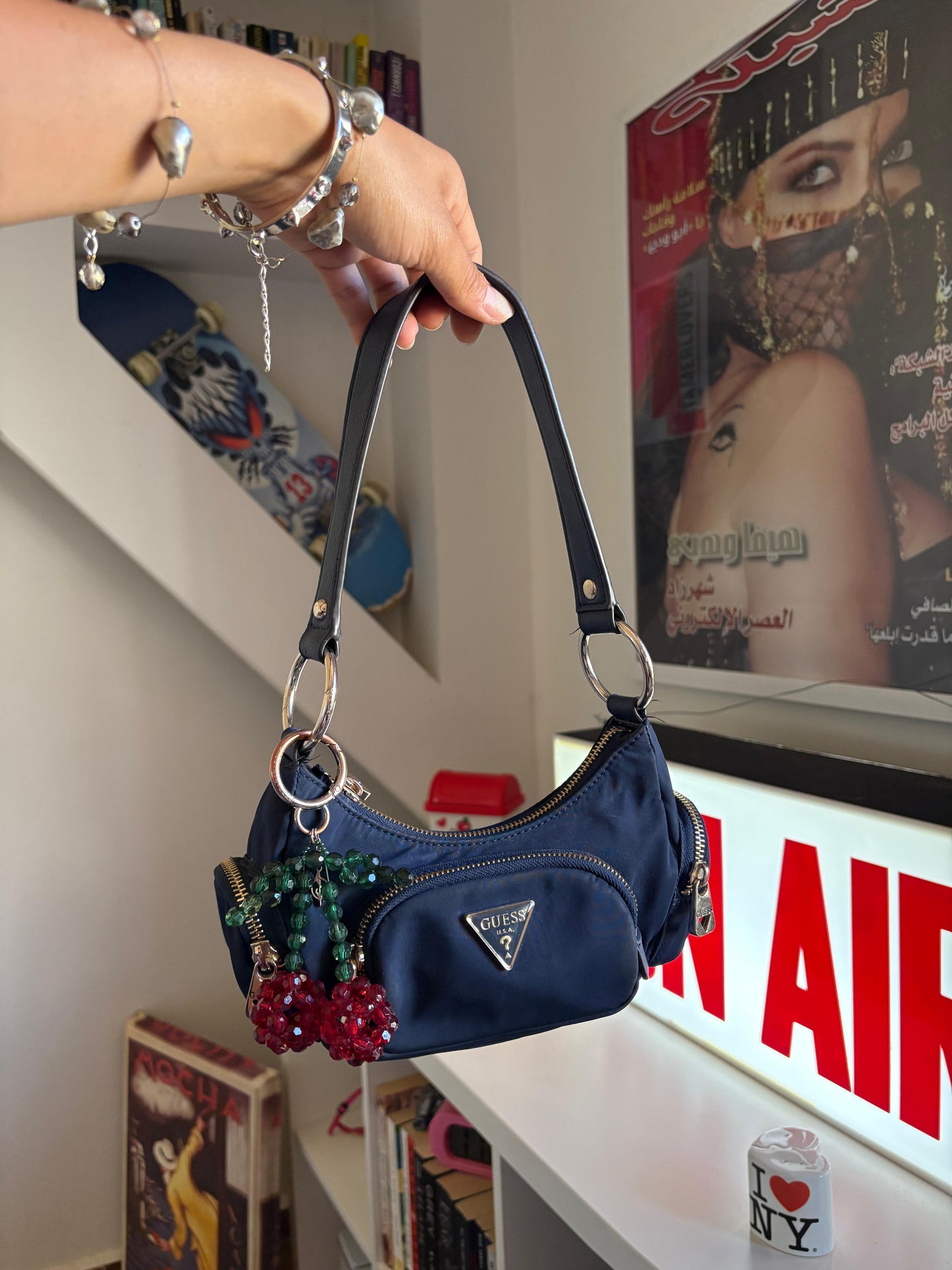 Guess mini multipocket bag