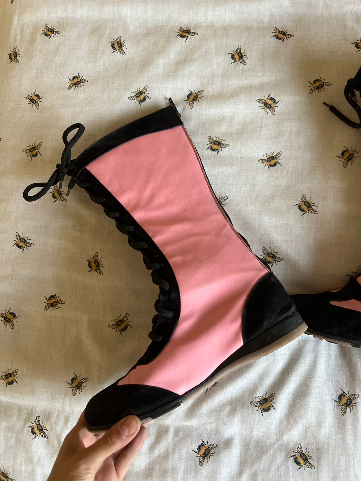 Pink boxing tie up shoes