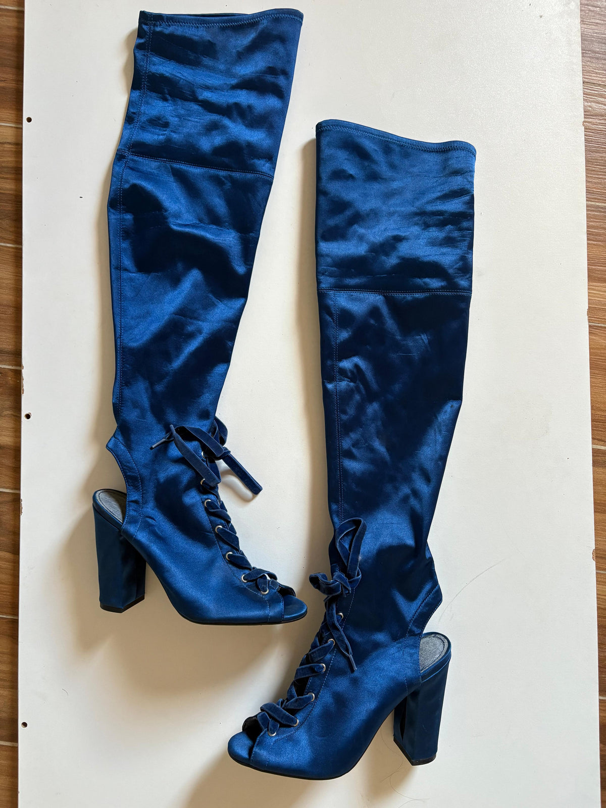 Guess satin like thigh high heels